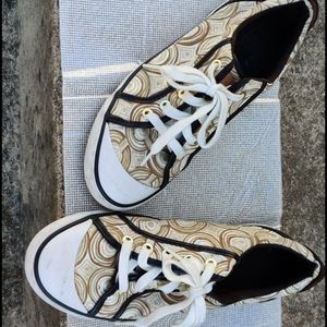 Gently used Coach Tennis